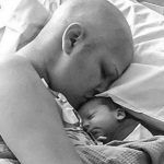 Una mujer con cáncer de mama da a luz a un bebé sano, a pesar de la quimioterapia